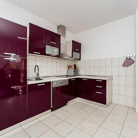 Hébergement de vacances Gorgeous In With Private Swimming Pool, Be Inside Or Outside